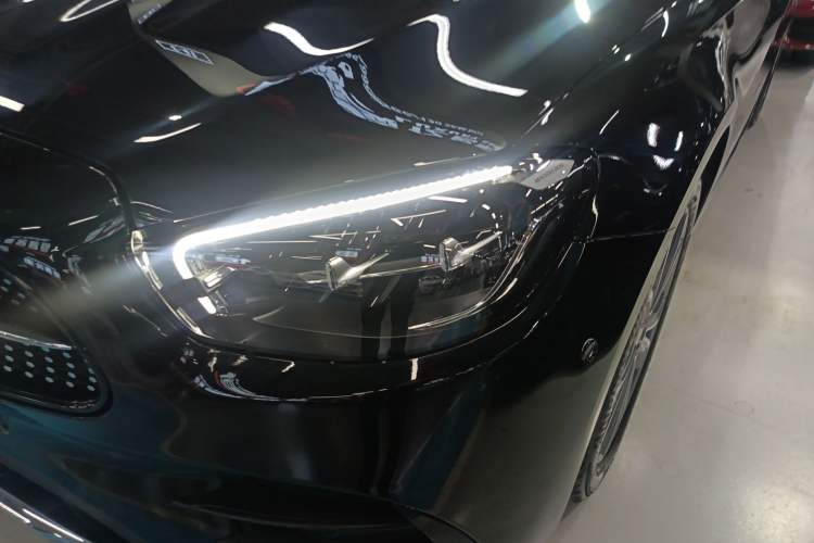 Used Mercedes-Benz E-Class 2023 Restyled E 300 L Sporty and Stylish Edition Left Front Headlight