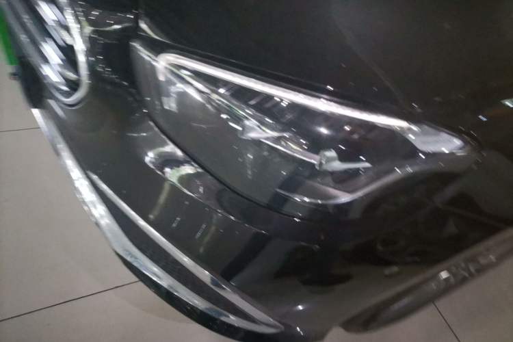 Used Mercedes-Benz E-Class 2023 Updated E 300 L Luxury Edition Left Front Headlight