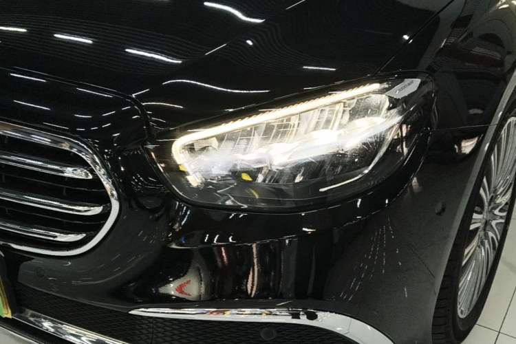Used Mercedes-Benz E-Class 2023 Updated E 300 L Luxury Edition Left Front Headlight