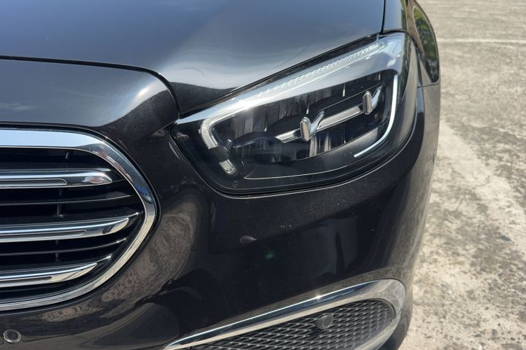 Used Mercedes-Benz E-Class 2023 Updated E 300 L Luxury Edition Left Front Headlight