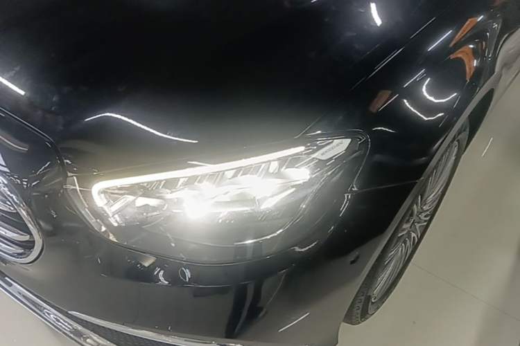 Used Mercedes-Benz E-Class 2023 Updated E 300 L Luxury Edition Left Front Headlight