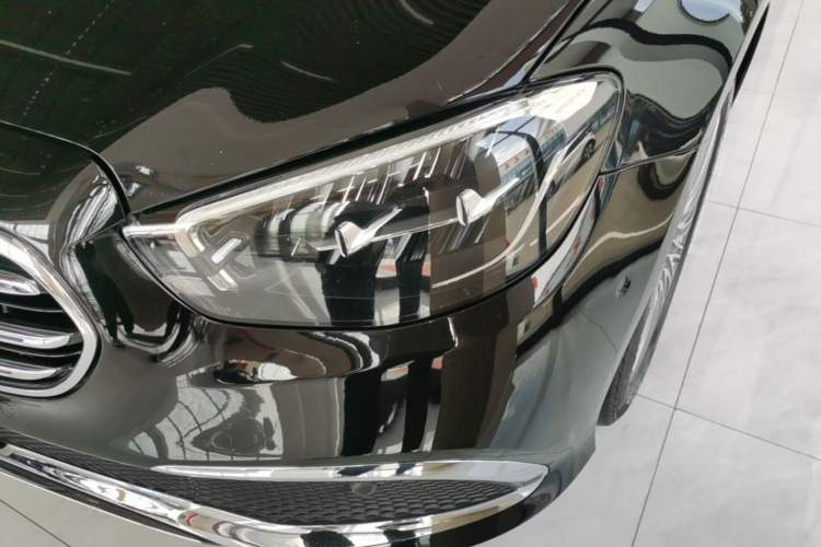 Used Mercedes-Benz E-Class 2023 E 300 L Luxury Model Left Front Headlight