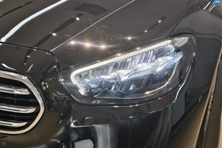 Used Mercedes-Benz E-Class 2023 Updated E 300 L Fashion Edition Left Front Headlight