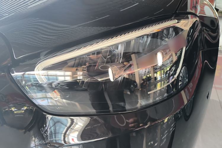 Used Mercedes-Benz E-Class 2023 Updated E 300 L Luxury Edition Left Front Headlight