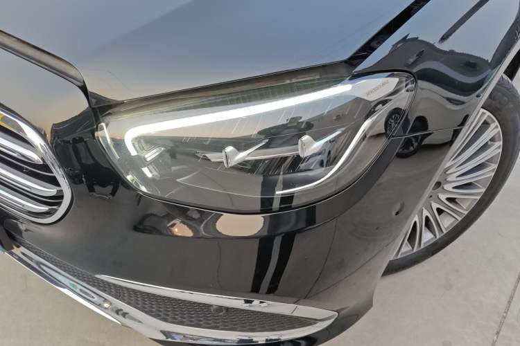 Used Mercedes-Benz E-Class 2023 E 300 L Stylish Model Left Front Headlight