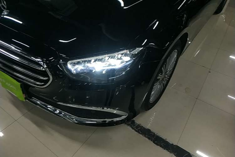 Used Mercedes-Benz E-Class 2023 Updated E 300 L Luxury Edition Left Front Headlight