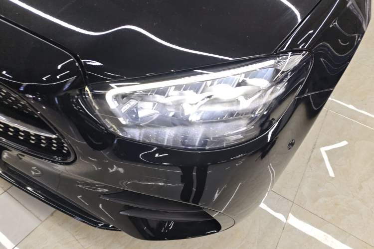 Used Mercedes-Benz E-Class 2023 E 260 Stylish Sports Edition Left Front Headlight