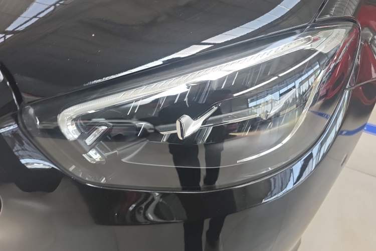Used Mercedes-Benz E-Class 2023 Updated E 300 L Luxury Edition Left Front Headlight