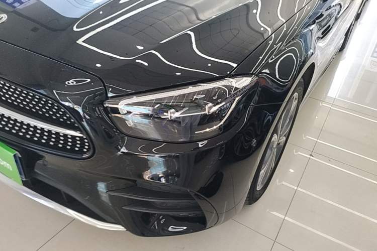 Used Mercedes-Benz E-Class 2023 Restyled E 300 L Sport Luxury Edition Left Front Headlight