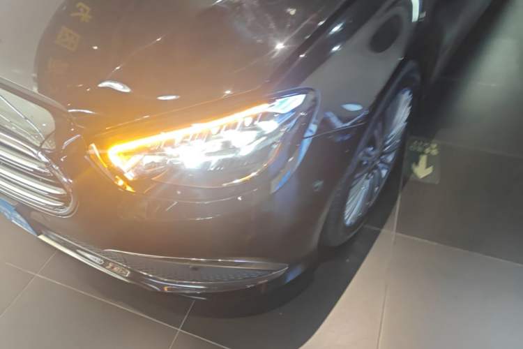 Used Mercedes-Benz E-Class 2023 Updated E 300 L Fashion Edition Left Front Headlight