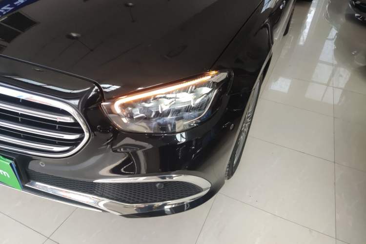 Used Mercedes-Benz E-Class 2023 E 300 L Stylish Model Left Front Headlight