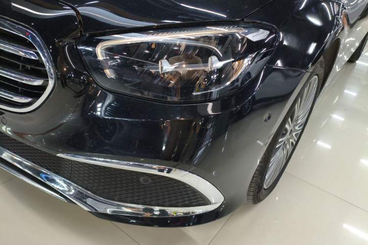 Used Mercedes-Benz E-Class 2023 Updated E 300 L Luxury Edition Left Front Headlight