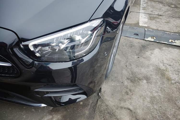 Used Mercedes-Benz E-Class 2023 Restyled E 300 L Sporty and Stylish Edition Left Front Headlight