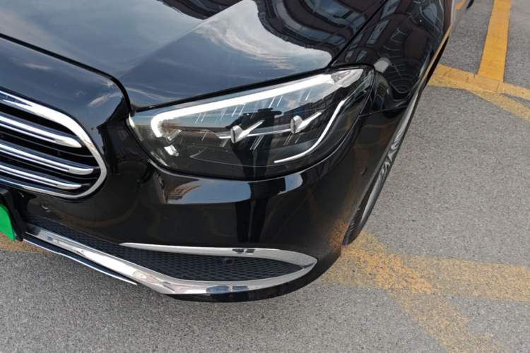 Used Mercedes-Benz E-Class 2023 E 300 L Stylish Model Left Front Headlight