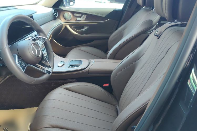 Used Mercedes-Benz E-Class 2023 Updated E 300 L Luxury Edition Left Front Seat