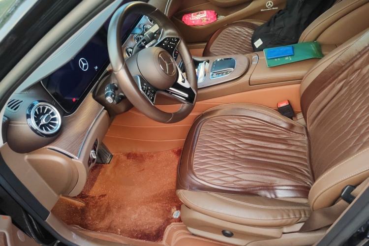 Used Mercedes-Benz E-Class 2023 Updated E 300 L Fashion Edition Left Front Seat