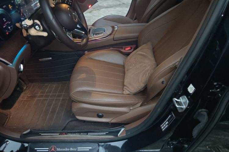 Used Mercedes-Benz E-Class 2023 Updated E 300 L Fashion Edition Left Front Seat