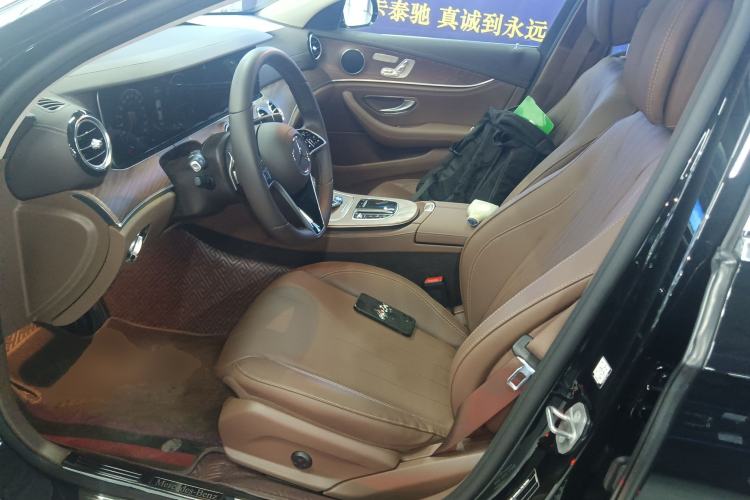 Used Mercedes-Benz E-Class 2023 Updated E 300 L Fashion Edition Left Front Seat