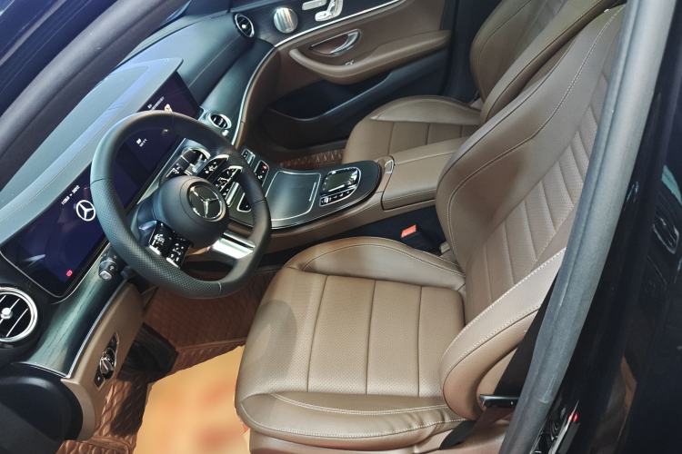 Used Mercedes-Benz E-Class 2023 E 300 L Sport Luxury Edition Left Front Seat