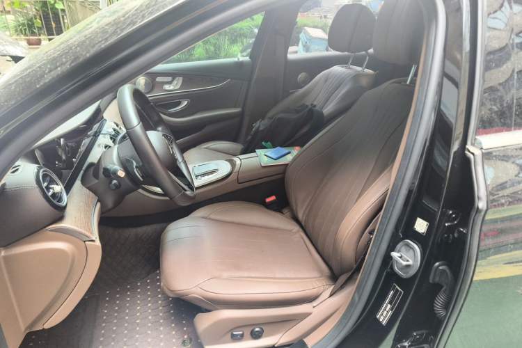 Used Mercedes-Benz E-Class 2023 Updated E 300 L Fashion Edition Left Front Seat