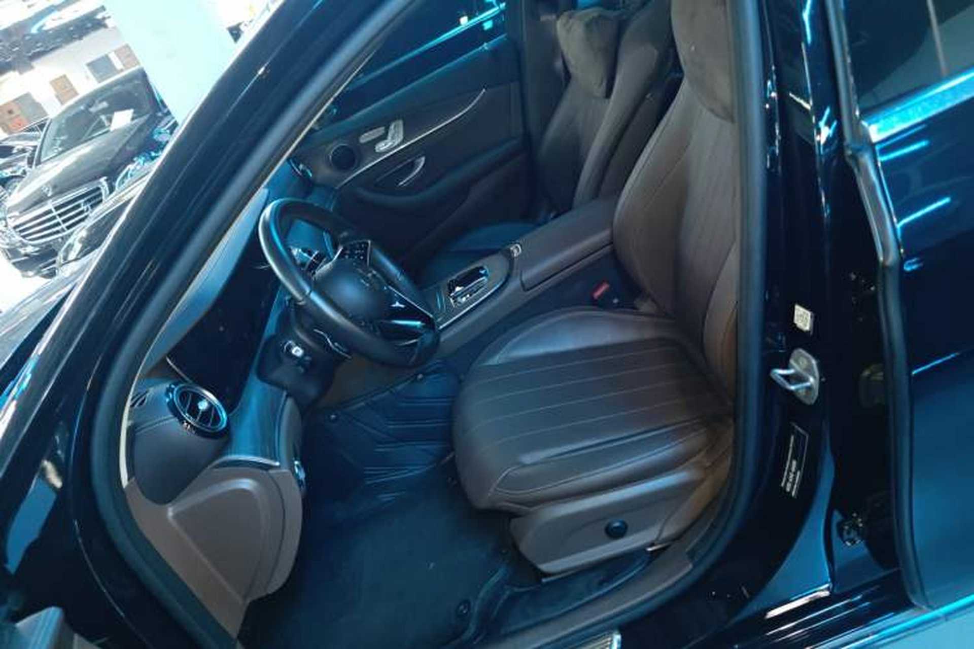 Used Mercedes-Benz E-Class 2023 Updated E 300 L Fashion Edition Left Front Seat