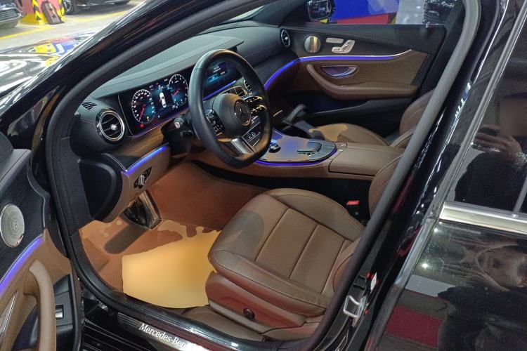 Used Mercedes-Benz E-Class 2023 Restyled E 300 L Sport Luxury Edition Left Front Seat