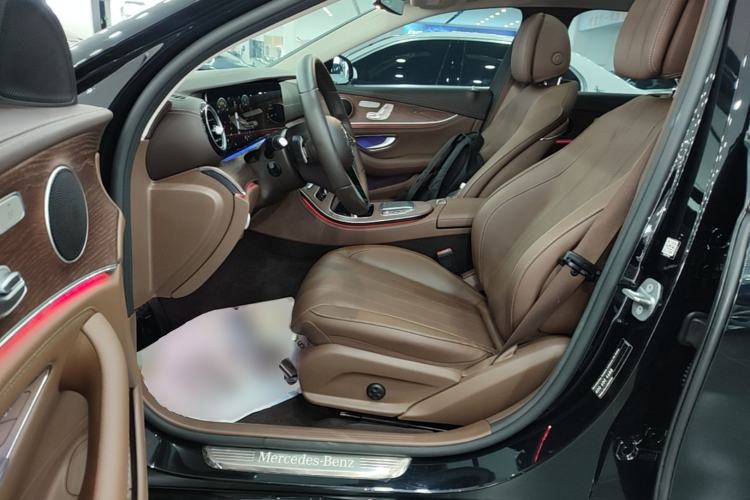 Used Mercedes-Benz E-Class 2023 Updated E 300 L Fashion Edition Left Front Seat