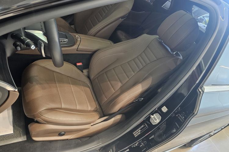 Used Mercedes-Benz E-Class 2023 E 300 L Sport Luxury Edition Left Front Seat