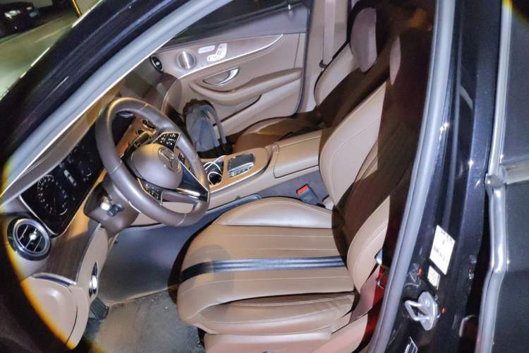 Used Mercedes-Benz E-Class 2023 Updated E 300 L Luxury Edition Left Front Seat