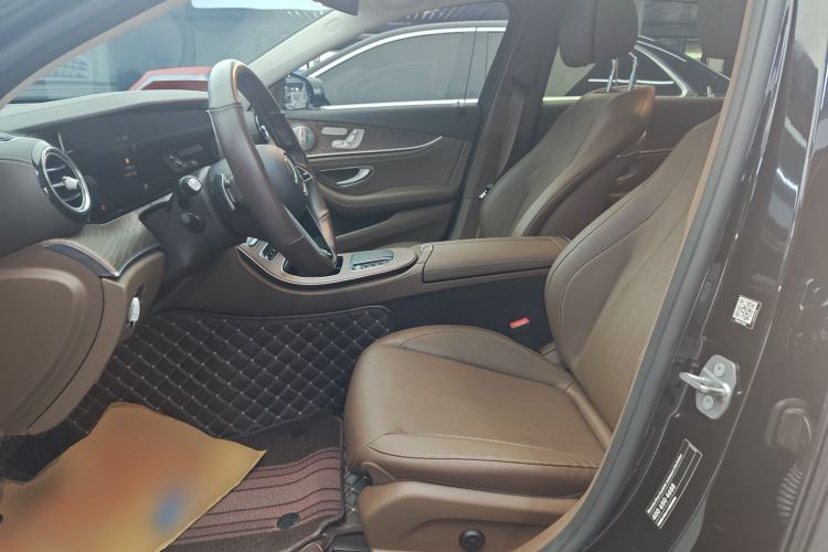 Used Mercedes-Benz E-Class 2023 Updated E 300 L Fashion Edition Left Front Seat