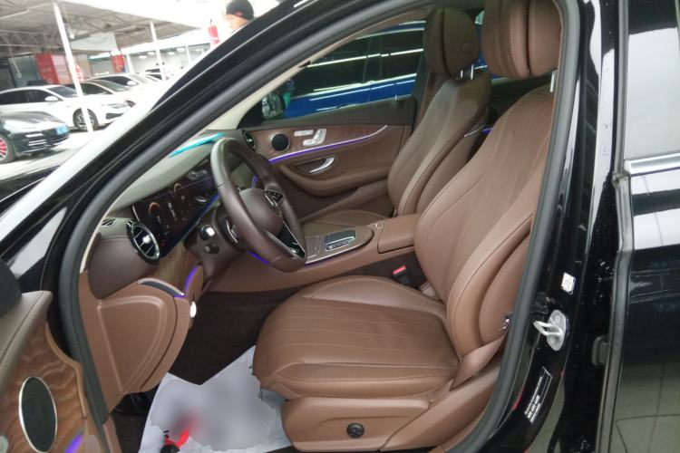 Used Mercedes-Benz E-Class 2023 Updated E 300 L Fashion Edition Left Front Seat