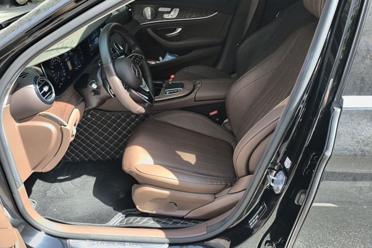 Used Mercedes-Benz E-Class 2023 E 300 L Luxury Model Left Front Seat