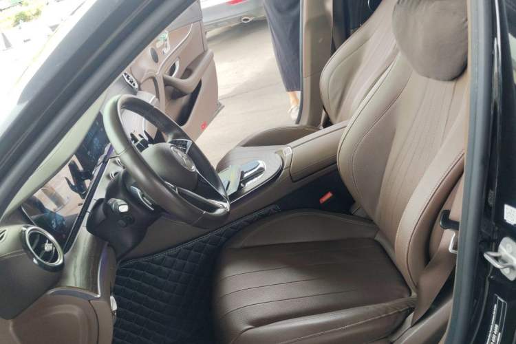 Used Mercedes-Benz E-Class 2023 Updated E 300 L Fashion Edition Left Front Seat