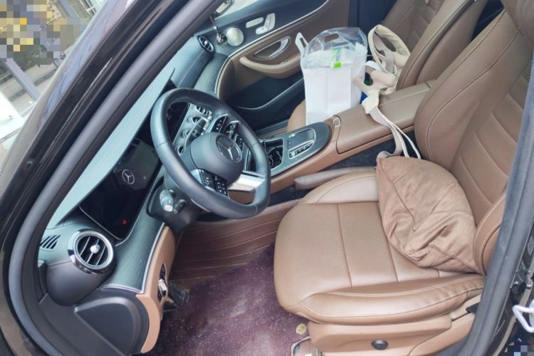 Used Mercedes-Benz E-Class 2023 Restyled E 300 L Sport Luxury Edition Left Front Seat