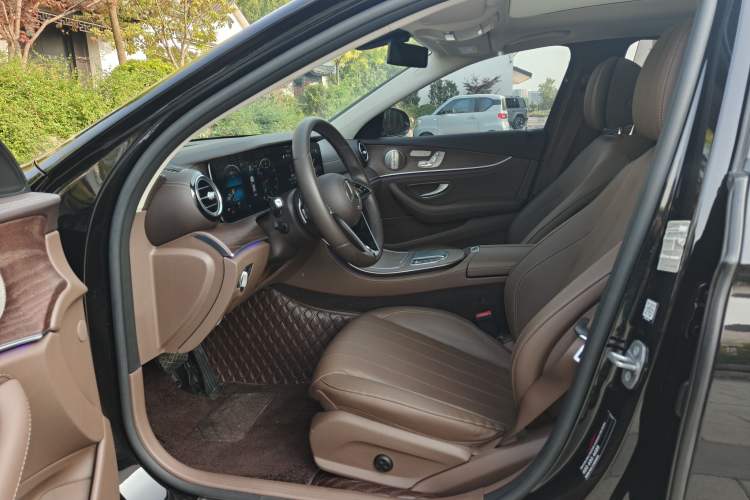Used Mercedes-Benz E-Class 2023 Updated E 300 L Luxury Edition Left Front Seat