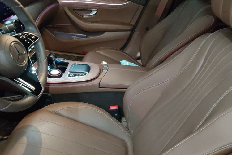 Used Mercedes-Benz E-Class 2023 Updated E 300 L Fashion Edition Left Front Seat