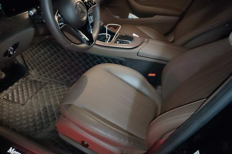 Used Mercedes-Benz E-Class 2023 E 300 L Stylish Model Left Front Seat