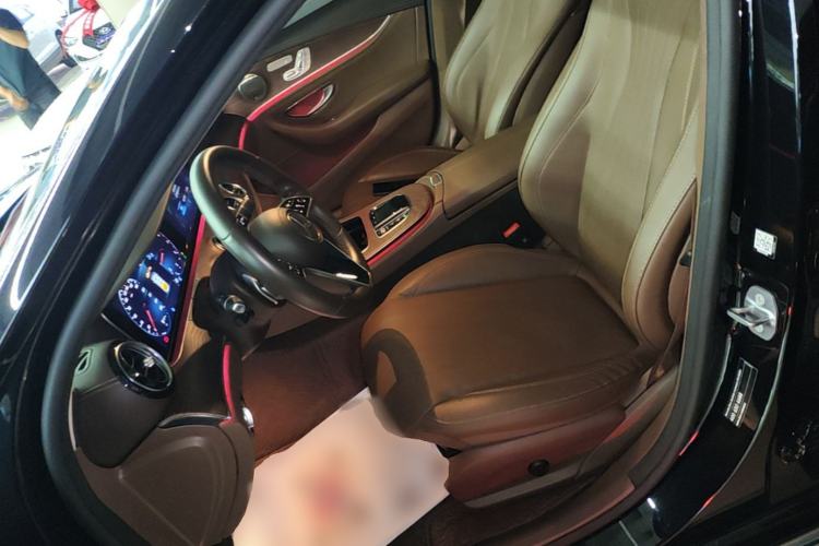 Used Mercedes-Benz E-Class 2023 Updated E 300 L Fashion Edition Left Front Seat