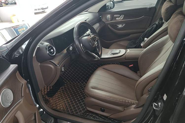 Used Mercedes-Benz E-Class 2023 Updated E 300 L Luxury Edition Left Front Seat