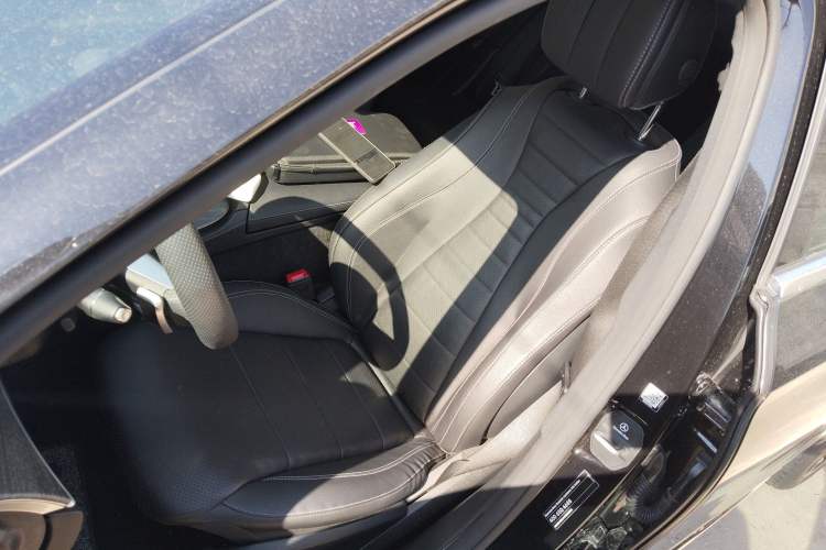 Used Mercedes-Benz E-Class 2023 Restyled E 300 L Sport Luxury Edition Left Front Seat