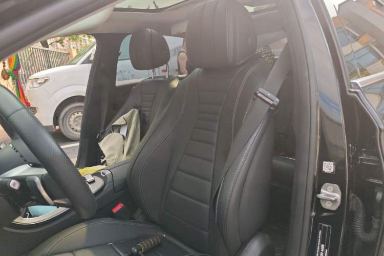 Used Mercedes-Benz E-Class 2023 Restyled E 300 L Sporty and Stylish Edition Left Front Seat