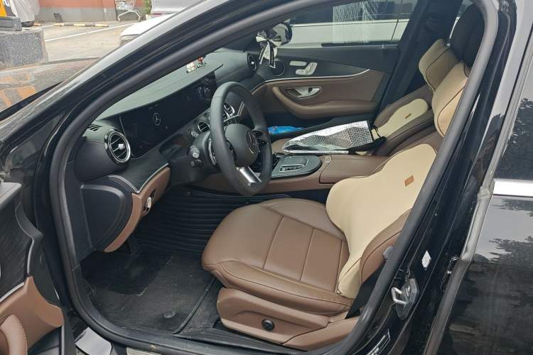 Used Mercedes-Benz E-Class 2023 Restyled E 300 L Sporty and Stylish Edition Left Front Seat