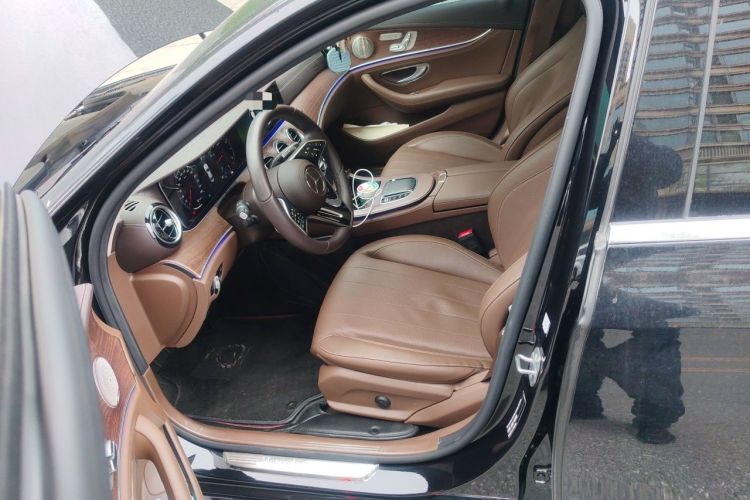 Used Mercedes-Benz E-Class 2023 Updated E 300 L Fashion Edition Left Front Seat