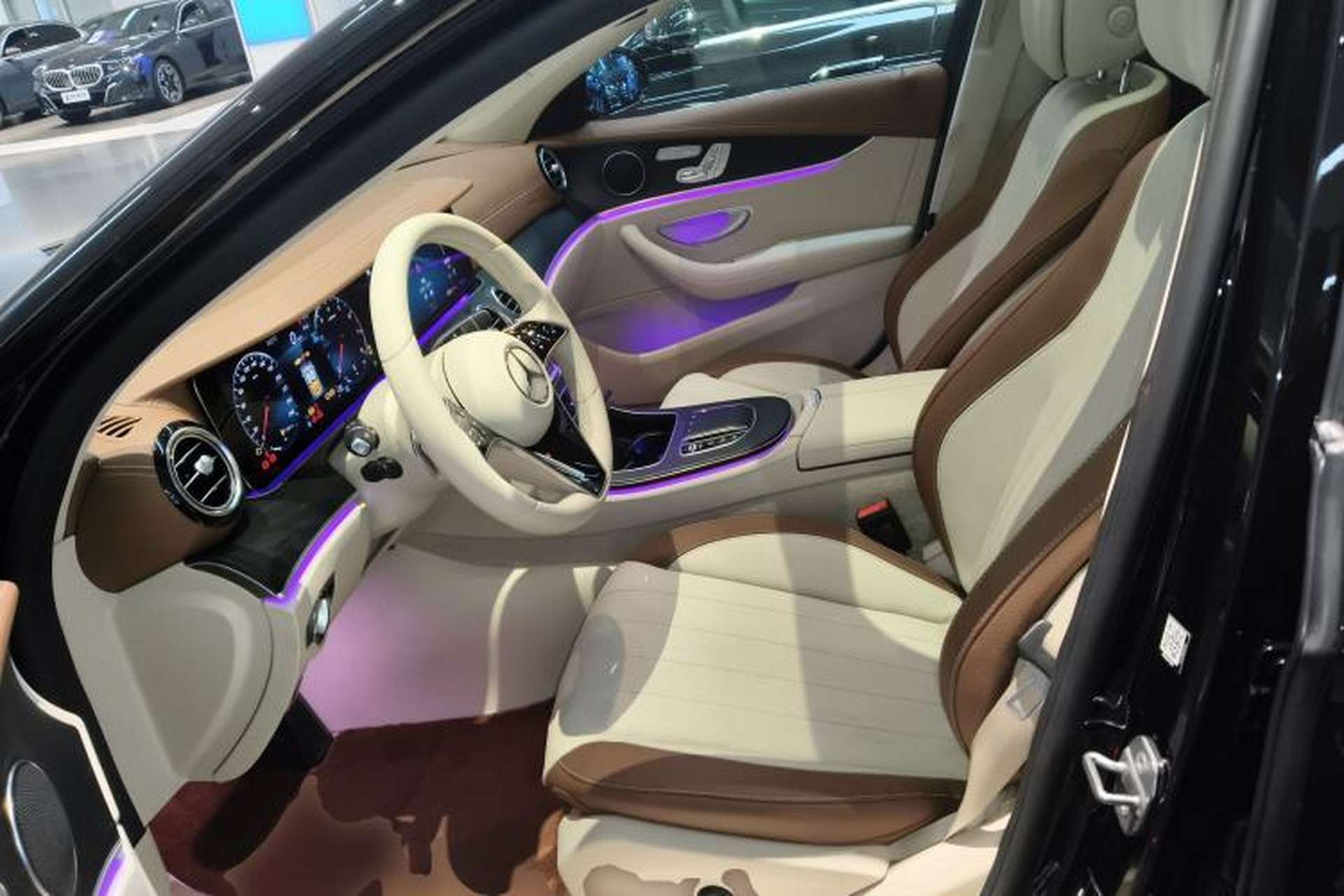 Used Mercedes-Benz E-Class 2023 Updated E 300 L Fashion Edition Left Front Seat