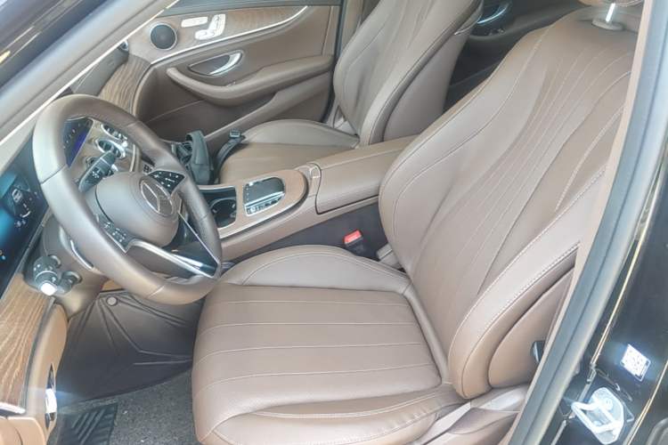 Used Mercedes-Benz E-Class 2023 Updated E 300 L Fashion Edition Left Front Seat