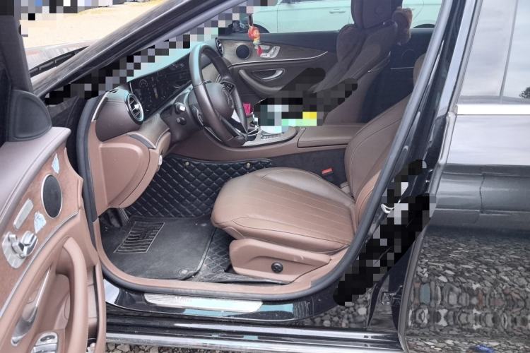 Used Mercedes-Benz E-Class 2023 Updated E 300 L Fashion Edition Left Front Seat