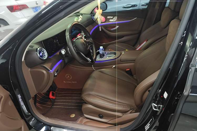 Used Mercedes-Benz E-Class 2023 Updated E 300 L Luxury Edition Left Front Seat