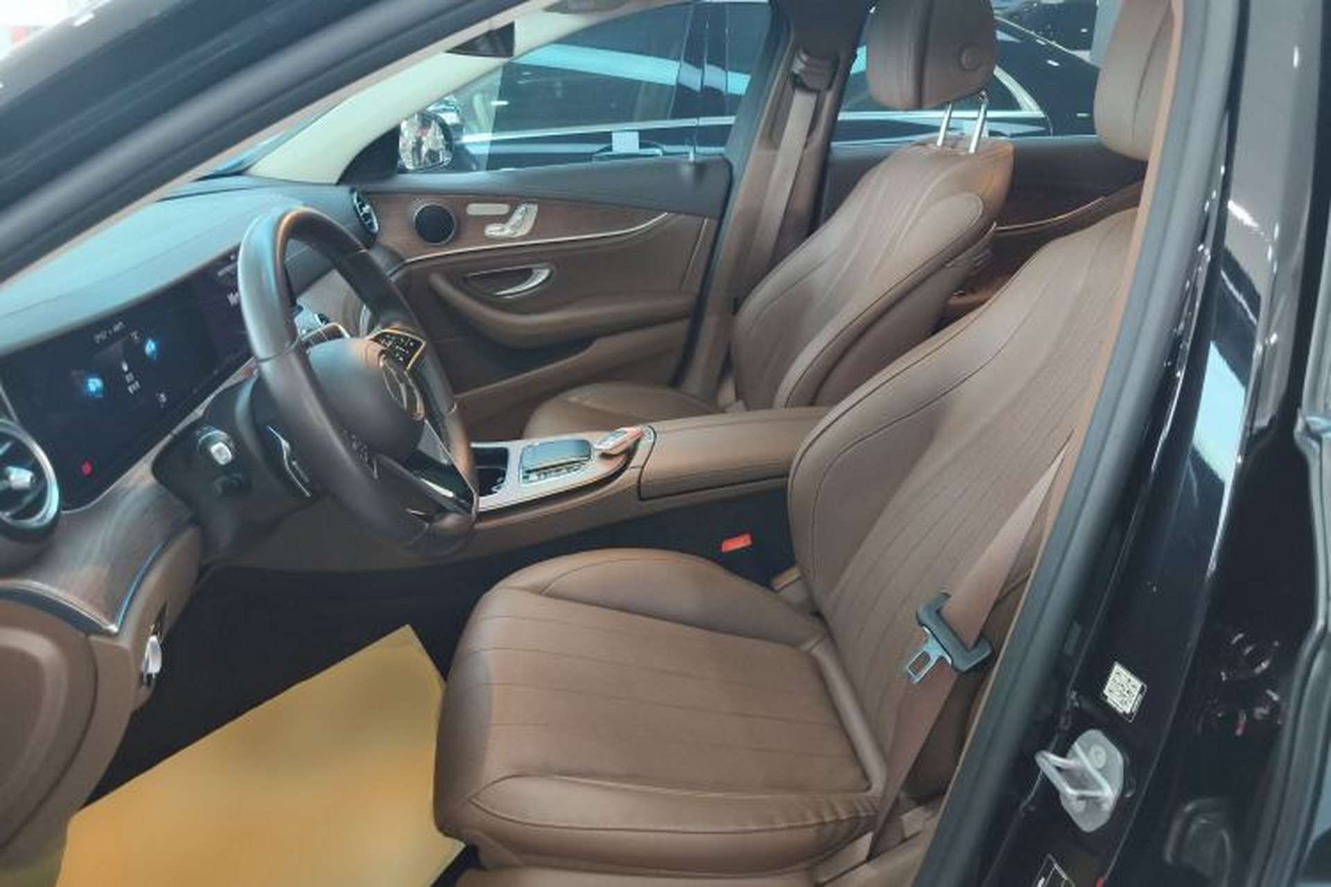 Used Mercedes-Benz E-Class 2023 E 300 L Stylish Model Left Front Seat