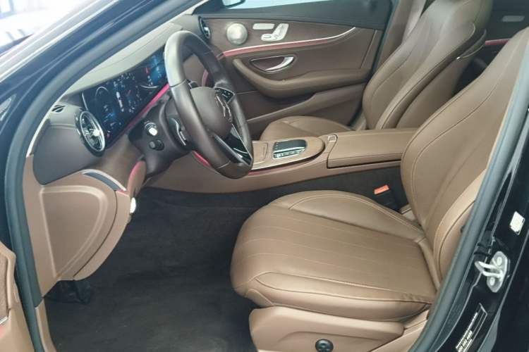 Used Mercedes-Benz E-Class 2023 Updated E 300 L Fashion Edition Left Front Seat