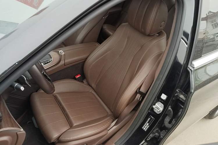 Used Mercedes-Benz E-Class 2023 Facelift E 260 L Left Front Seat